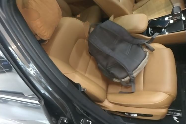 Used Li Auto ONE 2021 Extended-Range 6-Seater Version Right Front Seat