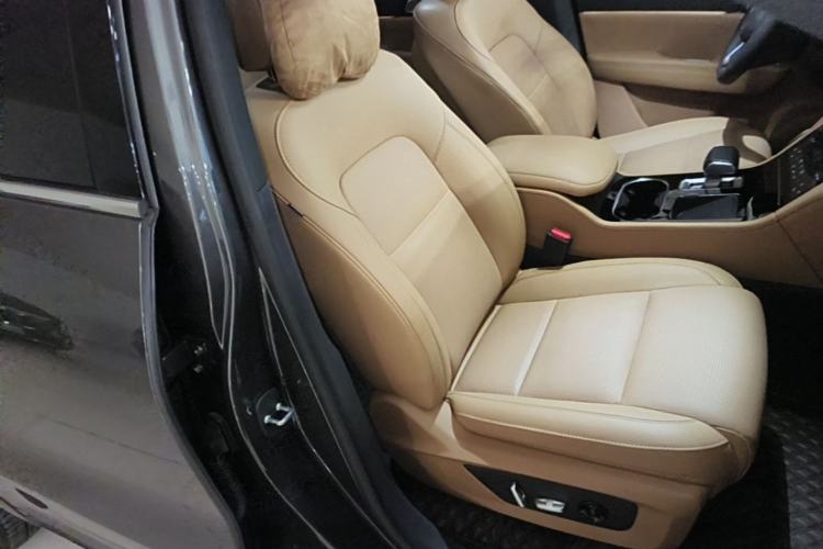 Used Li Auto ONE 2021 Extended-Range 6-Seater Version Right Front Seat
