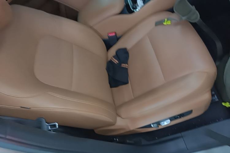 Used Li Auto ONE 2021 Extended-Range 6-Seater Version Right Front Seat