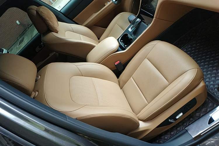Used Li Auto ONE 2021 Extended-Range 6-Seater Version Right Front Seat
