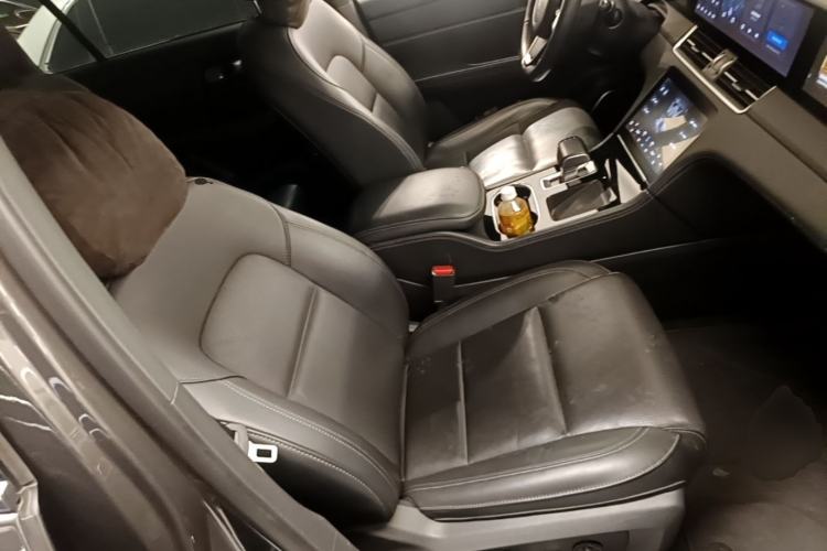 Used Li Auto ONE 2021 Extended-Range 6-Seater Version Right Front Seat