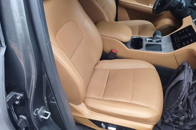 Used Li Auto ONE 2021 Extended-Range 6-Seater Version Right Front Seat