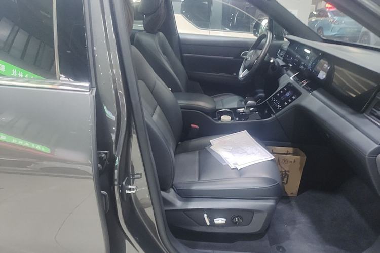 Used Li Auto ONE 2021 Extended-Range 6-Seater Version Right Front Seat