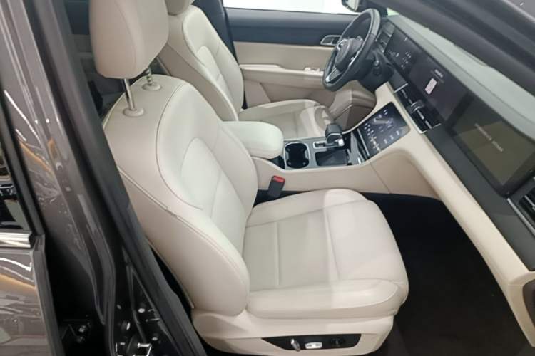 Used Li Auto ONE 2021 Extended-Range 6-Seater Version Right Front Seat