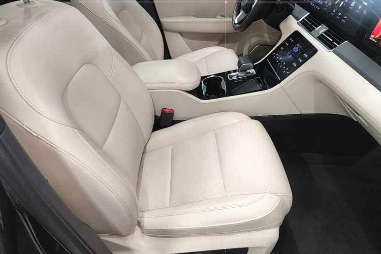 Used Li Auto ONE 2021 Extended-Range 6-Seater Version Right Front Seat