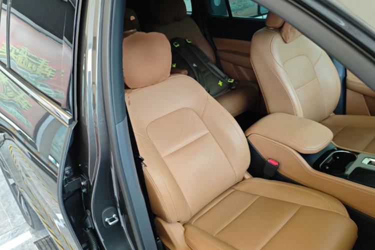 Used Li Auto ONE 2021 Extended-Range 6-Seater Version Right Front Seat