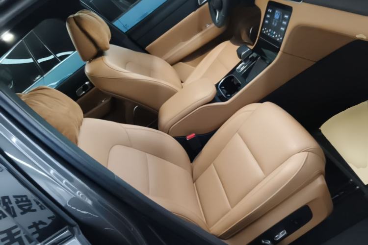 Used Li Auto ONE 2021 Extended-Range 6-Seater Version Right Front Seat