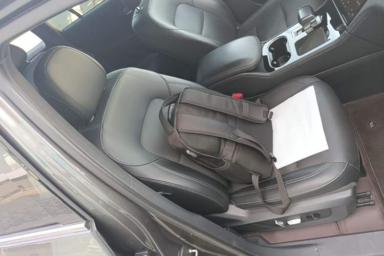 Used Li Auto ONE 2021 Extended-Range 6-Seater Version Right Front Seat