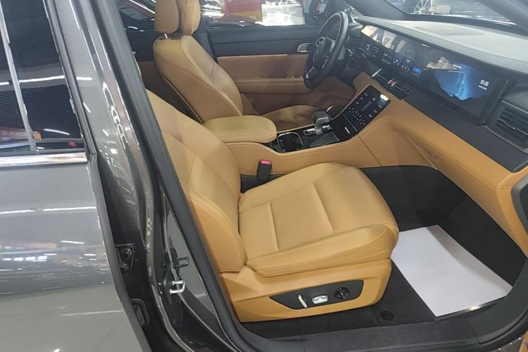 Used Li Auto ONE 2021 Extended-Range 6-Seater Version Right Front Seat