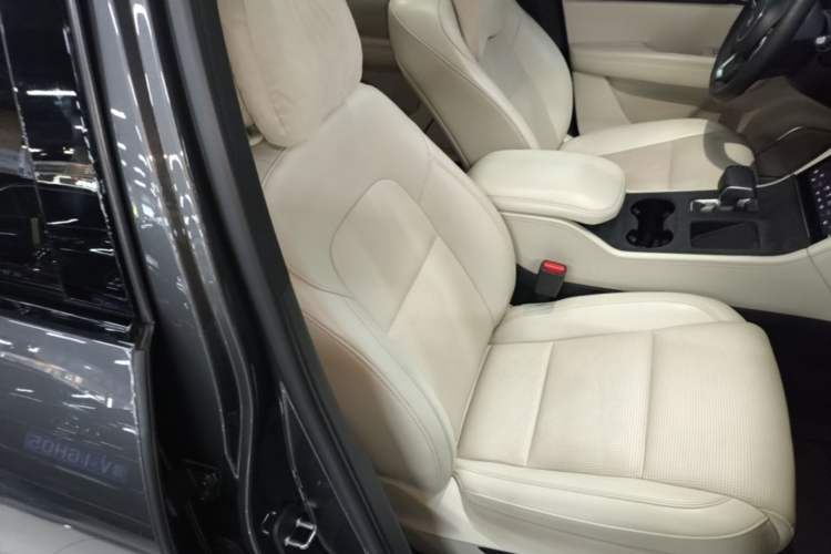 Used Li Auto ONE 2021 Extended-Range 6-Seater Version Right Front Seat