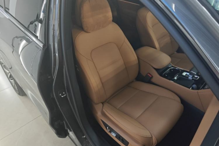 Used Li Auto ONE 2021 Extended-Range 6-Seater Version Right Front Seat