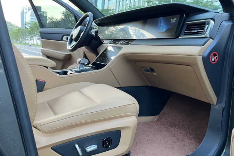 Used Li Auto ONE 2021 Extended-Range 6-Seater Version Right Front Seat