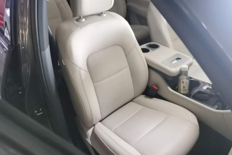 Used Li Auto ONE 2021 Extended-Range 6-Seater Version Right Front Seat