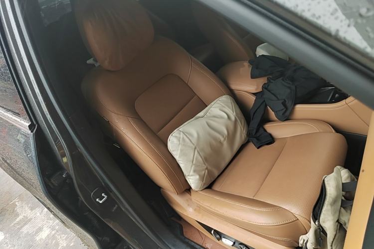 Used Li Auto ONE 2021 Extended-Range 6-Seater Version Right Front Seat