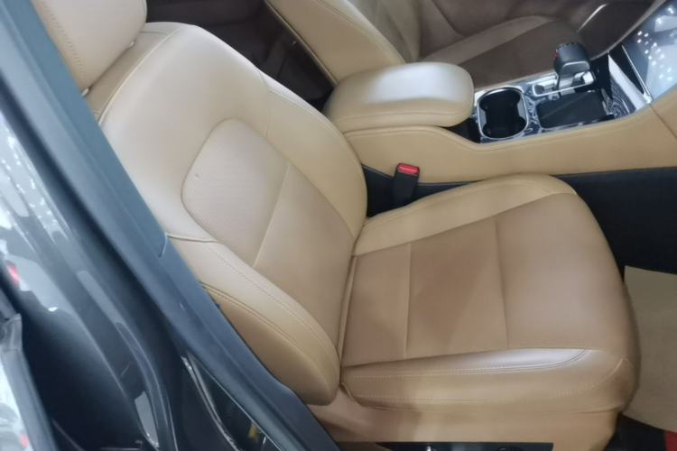 Used Li Auto ONE 2021 Extended-Range 6-Seater Version Right Front Seat