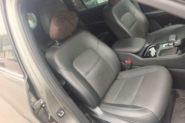 Used Li Auto ONE 2021 Extended-Range 6-Seater Version Right Front Seat