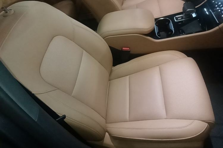 Used Li Auto ONE 2021 Extended-Range 6-Seater Version Right Front Seat