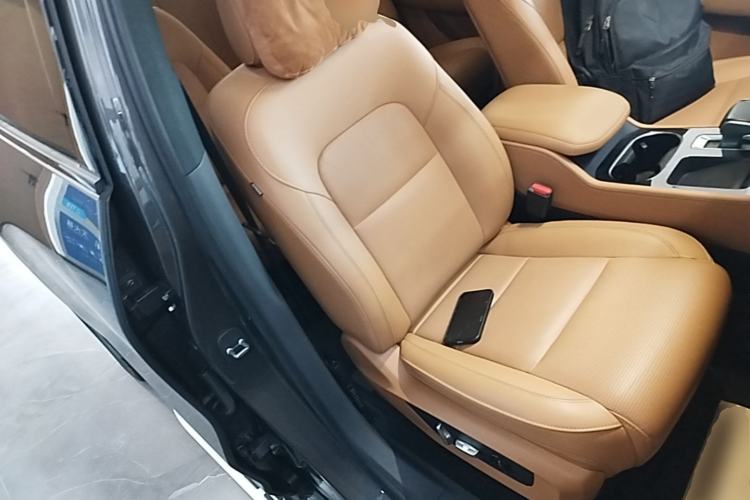 Used Li Auto ONE 2021 Extended-Range 6-Seater Version Right Front Seat