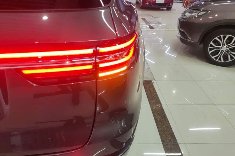 Used Li Auto ONE 2021 Extended-Range 6-Seater Version Right Rear Taillight