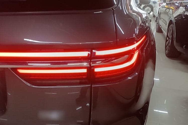 Used Li Auto ONE 2021 Extended-Range 6-Seater Version Right Rear Taillight