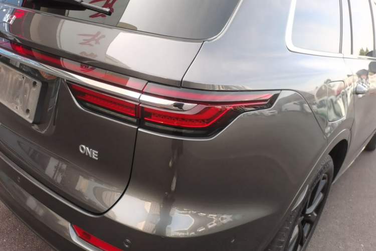 Used Li Auto ONE 2021 Extended-Range 6-Seater Version Right Rear Taillight