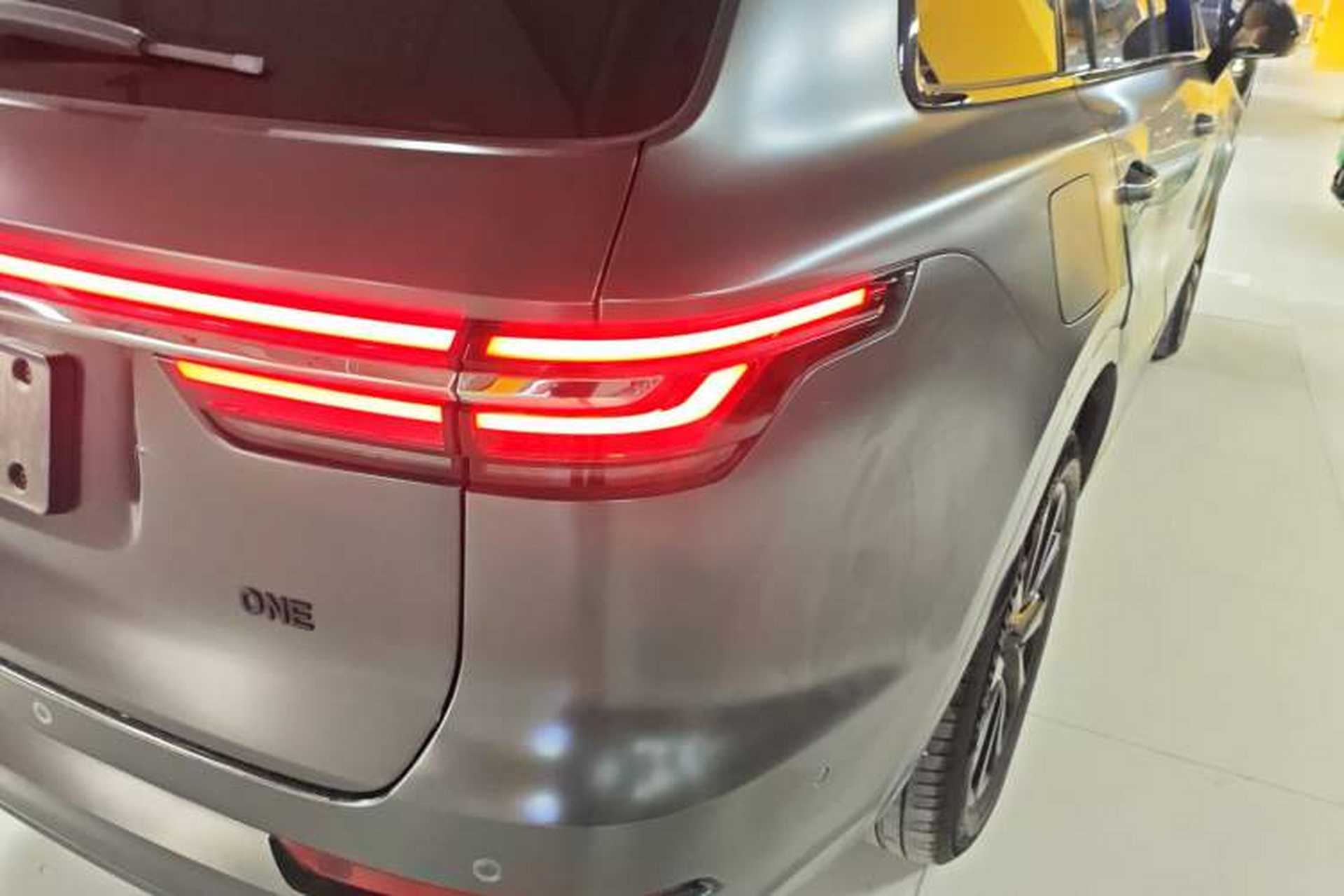 Used Li Auto ONE 2021 Extended-Range 6-Seater Version Right Rear Taillight