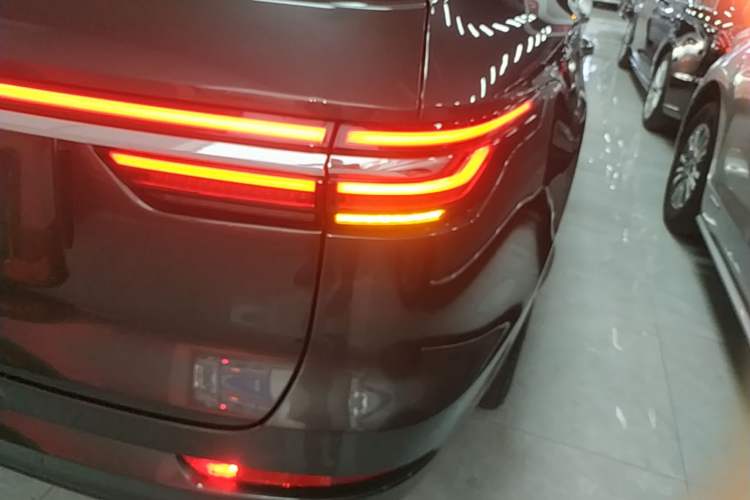 Used Li Auto ONE 2021 Extended-Range 6-Seater Version Right Rear Taillight
