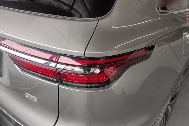 Used Li Auto ONE 2021 Extended-Range 6-Seater Version Right Rear Taillight