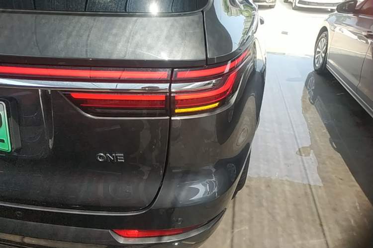Used Li Auto ONE 2021 Extended-Range 6-Seater Version Right Rear Taillight