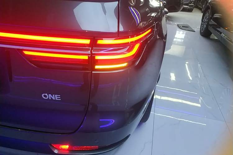 Used Li Auto ONE 2021 Extended-Range 6-Seater Version Right Rear Taillight