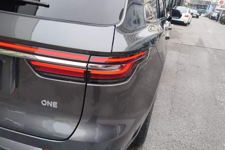 Used Li Auto ONE 2021 Extended-Range 6-Seater Version Right Rear Taillight