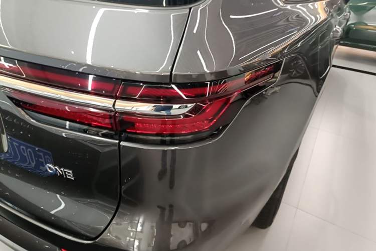 Used Li Auto ONE 2021 Extended-Range 6-Seater Version Right Rear Taillight