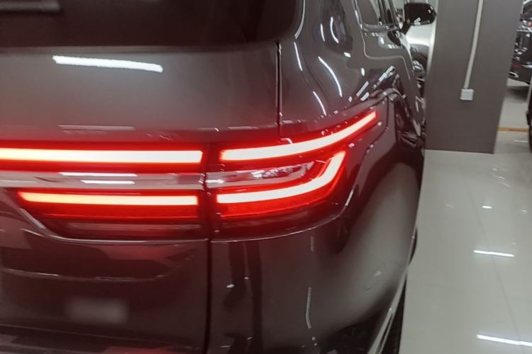 Used Li Auto ONE 2021 Extended-Range 6-Seater Version Right Rear Taillight