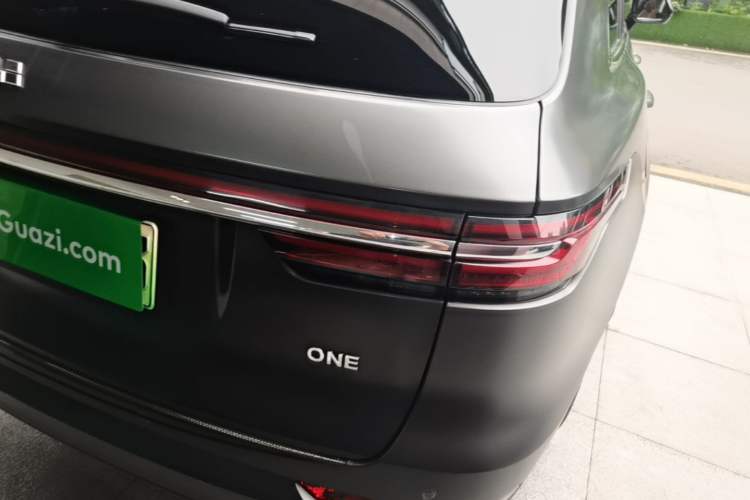 Used Li Auto ONE 2021 Extended-Range 6-Seater Version Right Rear Taillight