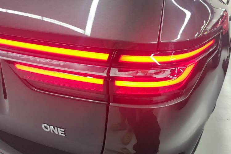 Used Li Auto ONE 2021 Extended-Range 6-Seater Version Right Rear Taillight