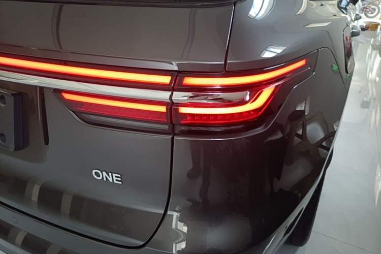 Used Li Auto ONE 2021 Extended-Range 6-Seater Version Right Rear Taillight