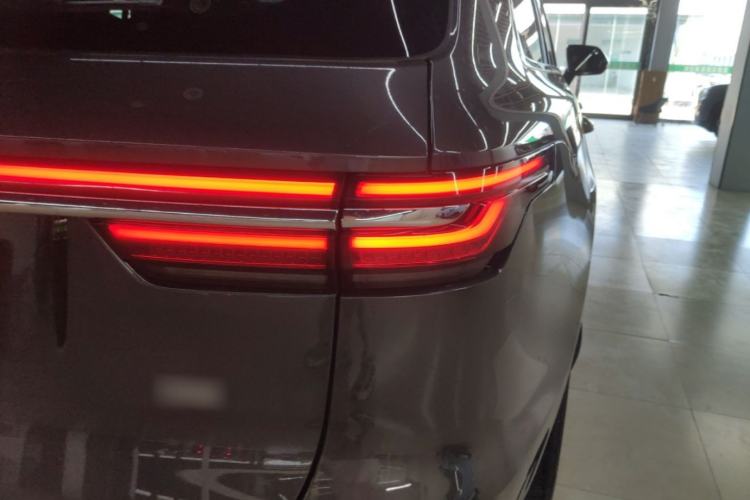 Used Li Auto ONE 2021 Extended-Range 6-Seater Version Right Rear Taillight