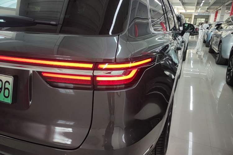 Used Li Auto ONE 2021 Extended-Range 6-Seater Version Right Rear Taillight