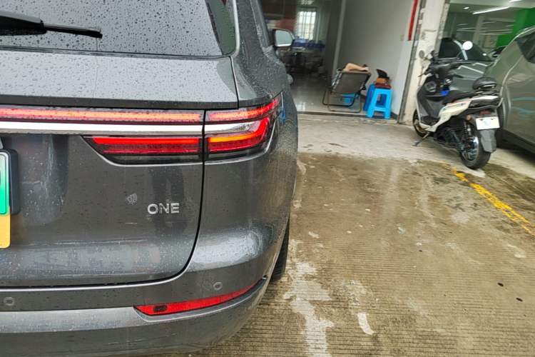 Used Li Auto ONE 2021 Extended-Range 6-Seater Version Right Rear Taillight