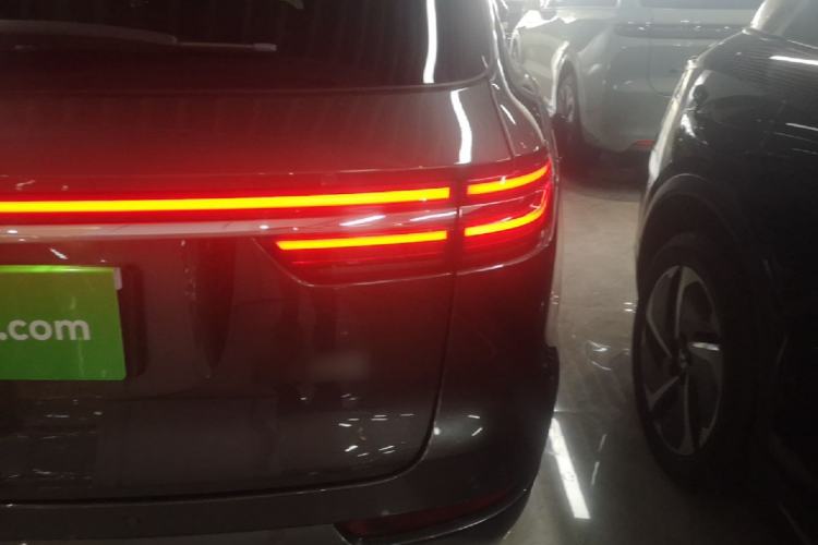 Used Li Auto ONE 2021 Extended-Range 6-Seater Version Right Rear Taillight