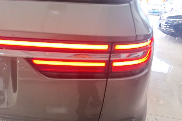Used Li Auto ONE 2021 Extended-Range 6-Seater Version Right Rear Taillight