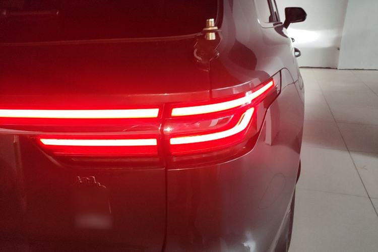 Used Li Auto ONE 2021 Extended-Range 6-Seater Version Right Rear Taillight