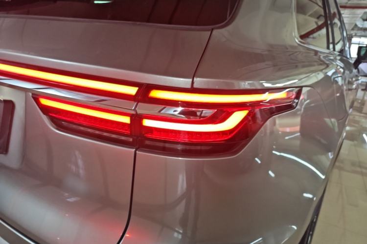 Used Li Auto ONE 2021 Extended-Range 6-Seater Version Right Rear Taillight