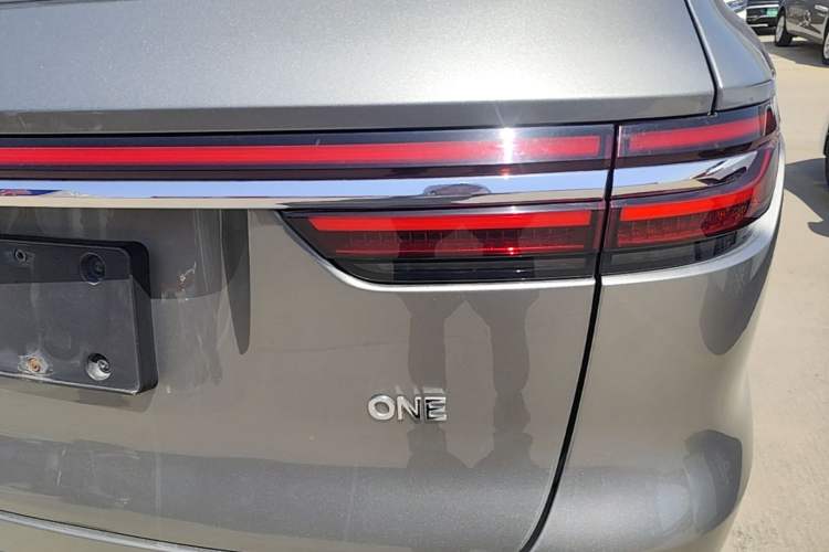 Used Li Auto ONE 2021 Extended-Range 6-Seater Version Right Rear Taillight