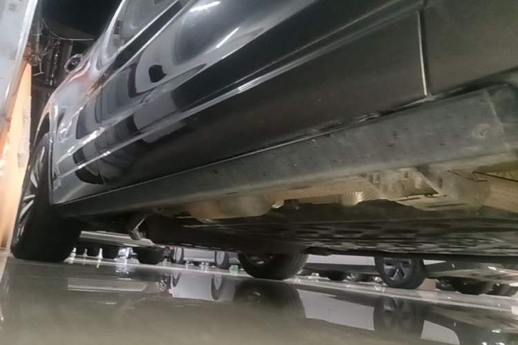 Used Li Auto ONE 2021 Extended-Range 6-Seater Version Right Side Sill
