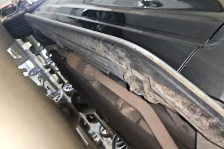 Used Li Auto ONE 2021 Extended-Range 6-Seater Version Right Side Sill