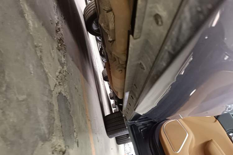 Used Li Auto ONE 2021 Extended-Range 6-Seater Version Right Side Sill