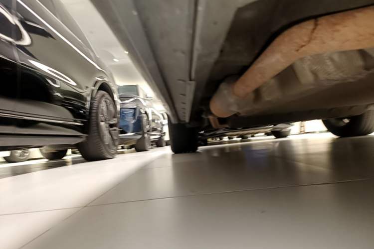 Used Li Auto ONE 2021 Extended-Range 6-Seater Version Right Side Sill