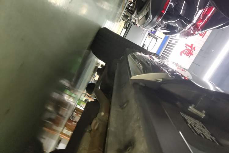 Used Li Auto ONE 2021 Extended-Range 6-Seater Version Right Side Sill