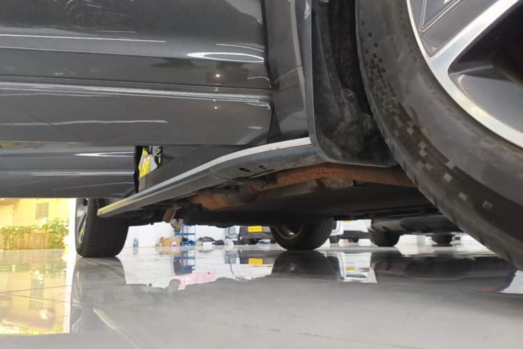 Used Li Auto ONE 2021 Extended-Range 6-Seater Version Right Side Sill